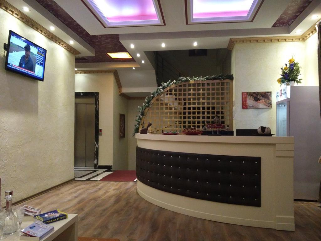Hotel Mustang Vaqarr ภายนอก รูปภาพ
