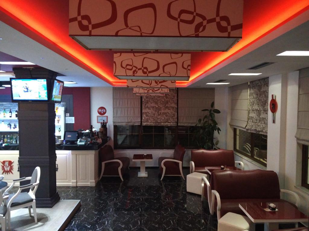 Hotel Mustang Vaqarr ภายนอก รูปภาพ