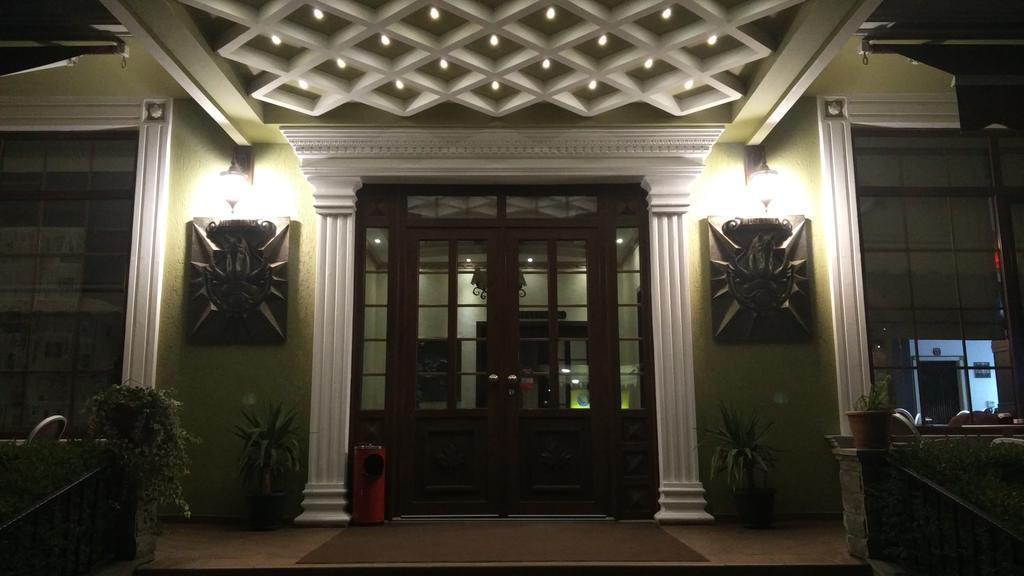 Hotel Mustang Vaqarr ภายนอก รูปภาพ