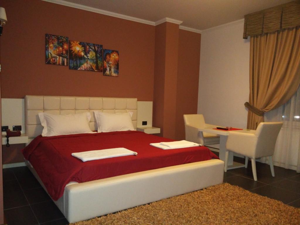Hotel Mustang Vaqarr ภายนอก รูปภาพ